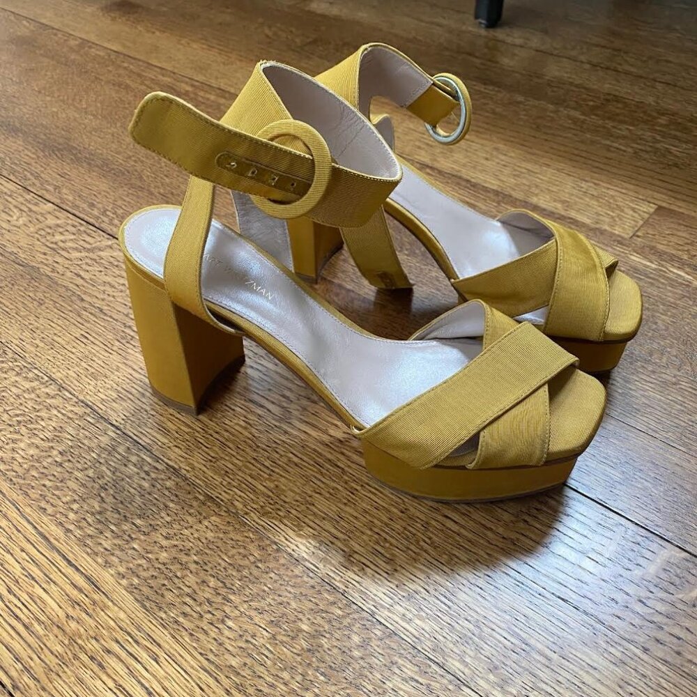 Stuart Weitzman mustard platform sandals size 7.5